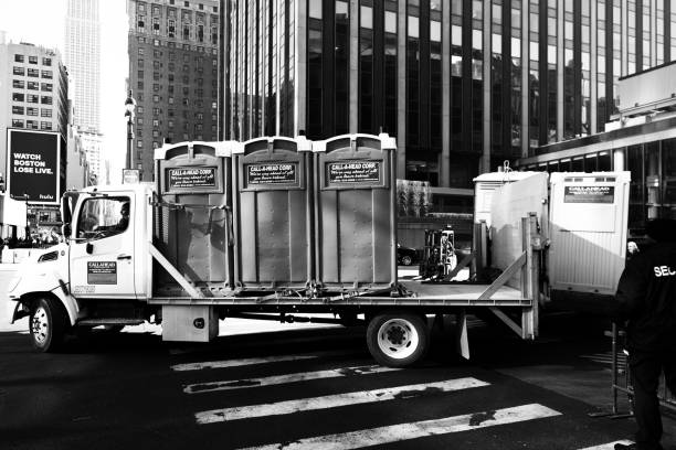 Best Porta potty rental near me  in Cape Coral, FL